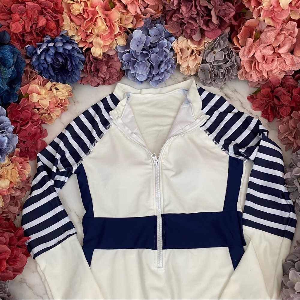 Sporty White and Navy Blue Striped Zip-Up Long Sleeve Rash Guard Swimsuit - Picture 11 of 16